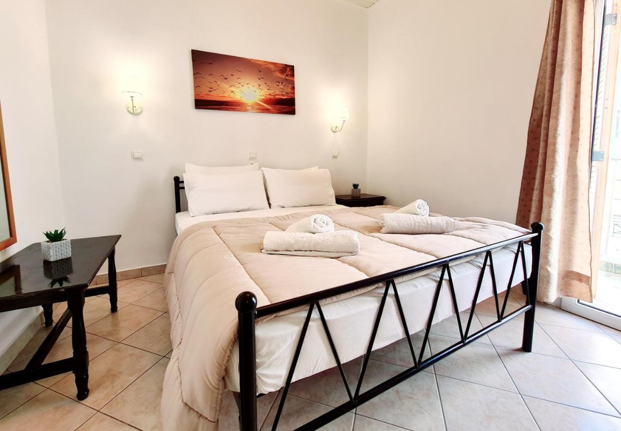 Avra Rooms Karpathos Esterno foto