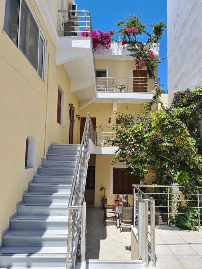 Avra Rooms Karpathos Esterno foto