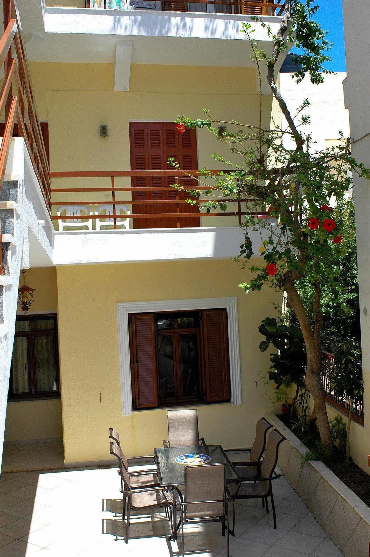 Avra Rooms Karpathos Esterno foto